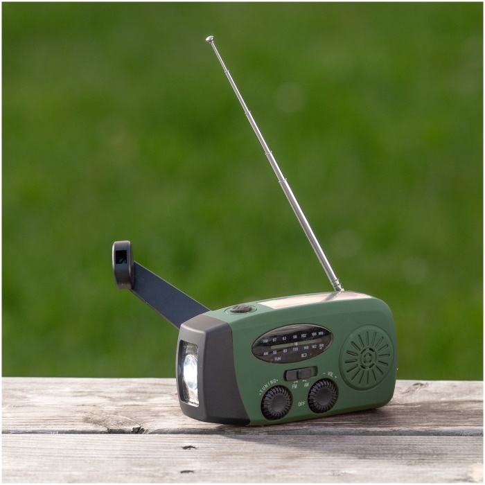 Nødradio - FM, Lygte, Powerbank