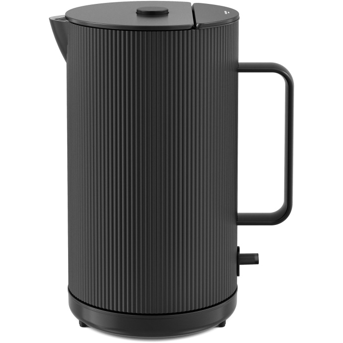 Bernadotte Elkedel - sort